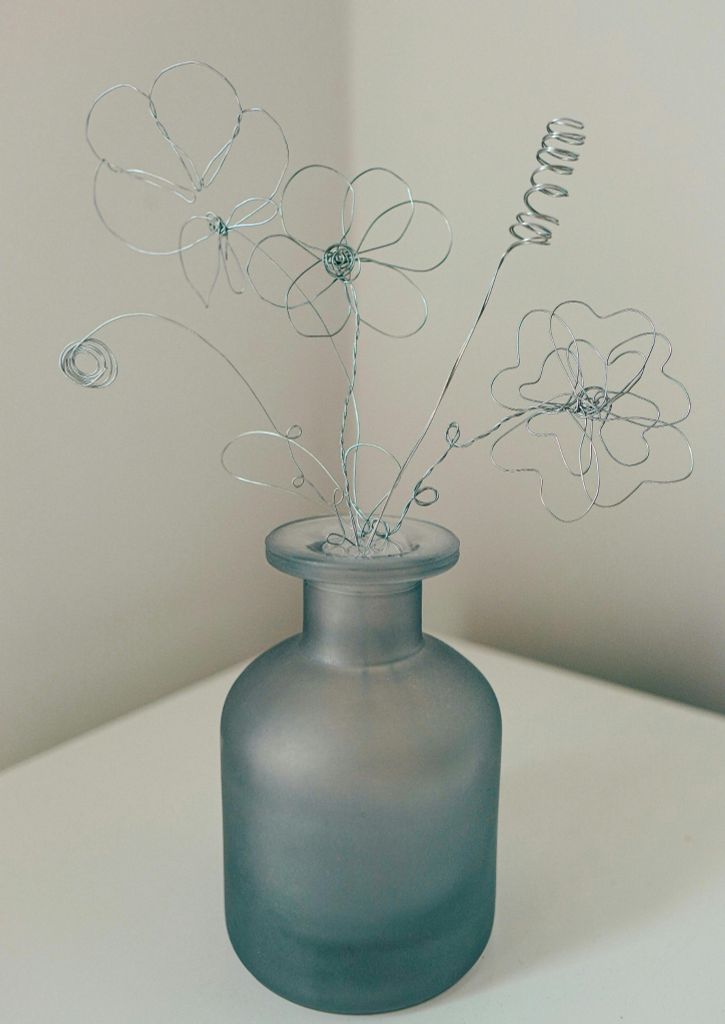  Chậu hoa màu xanh 